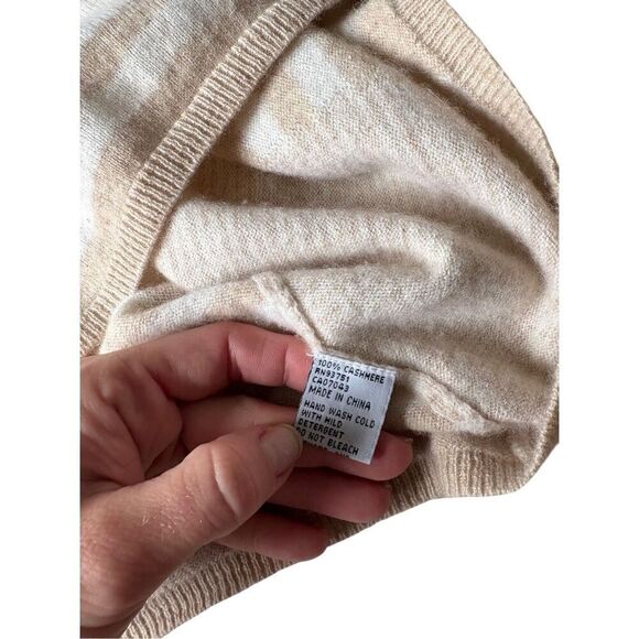 in Cahsmere Large Cashmere Cream Striped Box Neck Long Sleeve Sweater - Picture 7 of 8